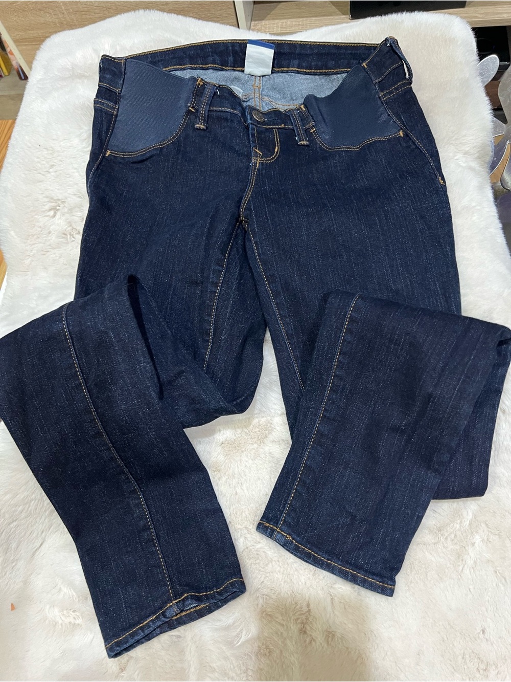 Old Navy Dark Blue Straight‑Leg Maternity Jeans